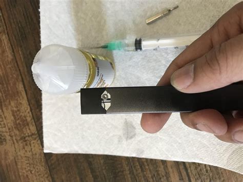 juul pods leaking from bottom|Refill pods leaking from bottom : r/juul